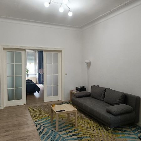 The Brussels-Laken Appartement Exteriér fotografie